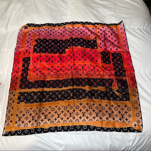 Authentic Louis Vuitton Scarf Bandana Rising Confidential Monogram M76145 Silk - Picture 12 of 16